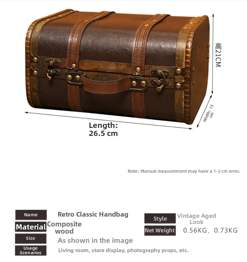 Joyau d'Élégance : Coffre en Bois Antique