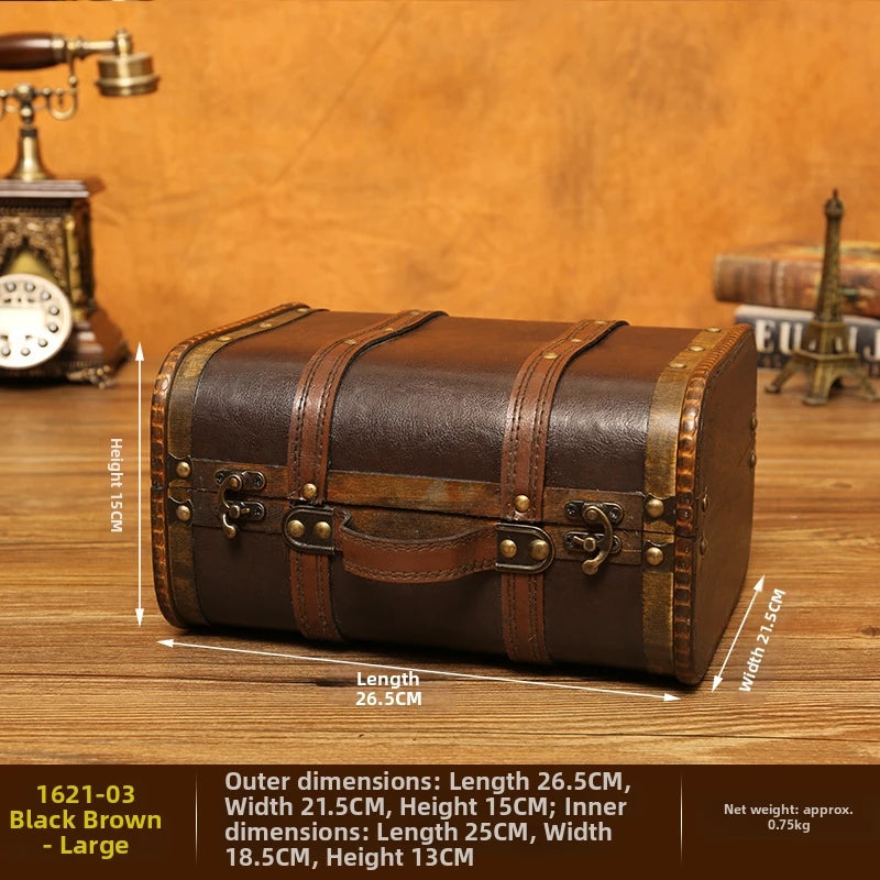Joyau d'Élégance : Coffre en Bois Antique